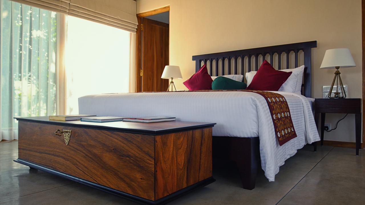 Kings Pavilion Luxury Hotel Kandy Exterior foto